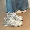 2026 Primavera/Verano Nuevo Estilo Exportación Suela Gruesa Malla Transpirable Zapatos de Entrenamiento Alemanes para Mujer Zapatos de Suela Blanda Transfronterizo
