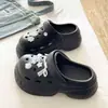 Zapatillas Casuales Versátiles de Alto Valor Estilo Fresco Pequeño Cubre-Cabeza Verano Nuevas Cómodas Para Exteriores Zapatos de Agujeros EVA
