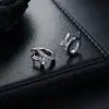 Pendientes de tachuela cruzada con circonita para hombre, pendientes de diseño simple de nicho hip-hop, accesorios versátiles de moda para mujer para el día a día.