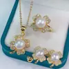 Aretes, Colgante, Collar y Anillo de Trébol de Cuatro Hojas para Influencers de Tiktok y Kuaishou, Set de Tres Piezas, Clásico Versátil, Selección Exquisita
