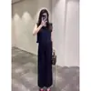 Traje de Moda de Alta Qualidade para Mulheres 2026 Verão Novo Elegante Emagrecedor e Rejuvenescedor Conjunto de Duas Peças com Top Sem Mangas e Calças de Pernas Largas