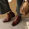 Botines Chelsea de piel con punta cuadrada y tacón grueso de 5,5 cm, estilo vintage otoño e invierno, ajustados, versátiles, sin cordones, estilo old money