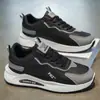 Tênis Esportivo Masculino Outono Novo Respirável Branco Tendência Versátil Sola Grossa Casual Corrida Sapatos de Pai
