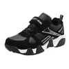 Zapatos para niños al por mayor otoño e invierno nuevos de felpa, algodón, cuero, zapatos de moda, zapatos de moda Forrest Gump, zapatos casuales para niños, deportivos, para correr