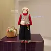 Ropa Infantil 26 Ropa Temprana de Otoño para Niñas Chaleco con Estampado de Dibujos Animados, Camiseta de Manga Larga de Lunares, Jeans con Colgante Estilo Coreano Conjunto de Tres Piezas
