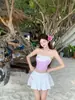 Bikini Dulce y Femenino de Lunares con una Falda Conservadora que Cubre el Cuerpo y te Hace Ver Más Delgada, Perfecto para Vacaciones en la Isla y Aguas Termales
