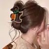 Atacado de acessórios de cabelo Dongdaemun Coreia: Grampos de cabelo da nuca da moda para mulheres, presilhas tubarão de alta qualidade e requintadas