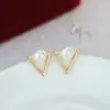Estilo Coreano Popular Estilo Pequeño Fragante Elegante Elegante Fresco y Sencillo Estilo Coreano Pendientes Triangulares de Perla Pendientes de Dama para Mujer