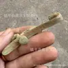 Gancho de Bronze com Osso de Rinoceronte Verde-Enferrujado Antigo com Gancho Dourado, Réplica de Gancho de Dragão Vintage, Artigos Antigos, Item Portátil Colecionável Retrô