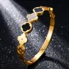 Pulseira de Aço Inoxidável Moda Estilo Europeu Americano INS Ouro 18K Real Trevo de Quatro Folhas Fivela cravejada com Diamante Pulseira de Aço Titânio Fábrica de Origem