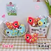Pingente Fofo de Carpa da Sorte Criativo Pingente de Chaveiro de Pelúcia Carpa Pequena Coração de Menina Pingente Pequeno para Mochila Escolar