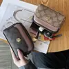 Porta-moedas Estilo Fragrante Carta Vintage Europeu e Americano Mini Pequeno Zíper Duplo Grande Capacidade Moeda Chave Bolso de Mão