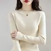 Camiseta básica de processamento OEM com gola redonda para mulheres, malha slim fit e modeladora, suéter estiloso novo outono e inverno 2026