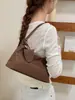 Bolso de mujer con diseño de nicho, bolso de axila estilo francés, bolso de hombro para otoño e invierno, modelo de mujer versátil de lujo ligero de moda