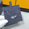 Colar em formato de diamante vintage da família V-gold L-Lu, pulseira de trevo de quatro folhas em madrepérola natural, V-gold banhado a ouro rosa 18K, precisão CNC