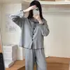 Pijamas Más Vendidos Transfronterizos para Mujer, Otoño e Invierno, Forro Polar Cálido y Dulce, Conjunto de Ropa para el Hogar de Coral Fleece que se Puede Usar Afuera
