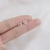 Pendientes de Plata de Ley 925 Estilo Nuevo Primavera Verano Pequeños Celebridad de Internet Douyin Más Vendidos Pendiente Simple Moderno Estudiante Mujer Noche
