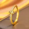 Anel de Abóbora Dourado Escovado para Mulheres com Diamantes, Novo Anel Aberto Estilo Chinês Retro, Joia de Anel para Dedo Indicador de Nicho de Alta Qualidade