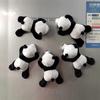 Pegatina para refrigerador de muñeco de panda, lindo muñeco de peluche de dibujos animados, regalo de recuerdo turístico de Chengdu, pegatina magnética de panda rojo