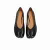 Zapatos de Piel de Oveja con Dedos Separados para Mujer 2026 Nuevo Estilo Zapatos Planos de Ballet con Forma de Herradura Zapatos de Deslizamiento para Mujer con Boca Baja