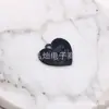 Aleación letras inglesas coloridas pintura corazón de durazno aleación corazón de durazno amor aretes aretes colgante accesorios de joyería DIY