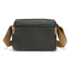 Bolsa Pequena de Lona para Mulheres Nova Primavera 2025 Bolsa Transversal Tendência Transfronteiriça Bolsa de Ombro Casual para Mulheres Bolsa Multicamada com Bolsos para Mulheres