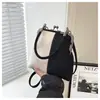 Bolso para teléfono móvil tipo concha casual de moda personalizado Nuevo bolso bandolera retro con clip Bolso de mano para viajero Bolso bandolera de hombro