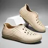 Sandalias deportivas todo incluido sandalias transpirables 2025 nuevos zapatos de verano con agujeros para hombres y mujeres antideslizantes para exteriores suela gruesa zapatos de playa
