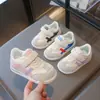 Zapatos Forrest Gump para Niñas, Nuevos Modelos de Primavera y Otoño, Tenis Suaves para Niños, Zapatos Deportivos Versátiles de Piel para Niños, Zapatos Casuales para Niños Pequeños