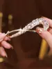 Clip de pinza de una palabra de taladro de diamante de circón negro de metal de alta gama, clip de torsión en forma de 8, pasador para recogido en la parte posterior de la cabeza, accesorio para el cabello de temperamento