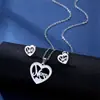 Collar de amor para mujer, simple, europeo y americano, pendientes de botón MOM, colgante, traje de acero inoxidable, Día de la Madre, cadena para clavícula de madre
