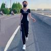 Conjunto deportivo informal de dos piezas para mujer, de verano, a la moda, con cuello redondo, corte ajustado, manga corta y pantalones para hacer ejercicio por la mañana y correr.