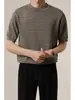 Camiseta de Verano para Hombre de Manga Corta Nueva Tendencia Holgada para Hombre Cuello Redondo Rayas Manga Corta Nuevos Tops para Hombre
