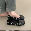 2026 Estilo Caliente Elección de Fecha Zapatos Mary Jane de Tacón Medio para Mujer Diseño de Parche de Lunares Doble Hebilla Zapato de Boca Baja Suave