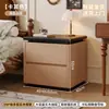 Mesita de noche Modelo Nuevo 2026 para Dormitorio del Hogar, Pequeña Estilo Mediados de Siglo, Lujo Ligero, Gabinete de Almacenamiento de Gama Alta