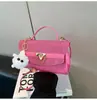 2026 Nuevo Bolso de Hombro Versátil Simple de Moda para Mujer Bolso Cruzado Transfronterizo Bolso de Mano Estilo Coreano Bolso Cuadrado Pequeño para Mujer