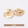 Broche de metal arrugado, prendedor de corsage retro a la moda, accesorio para ropa, pasador antideslizante