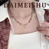 Collar con Colgante de Caballo Hueco Exquisito Retro Original Cadena para Clavícula de Lujo Ligero Nicho Sentido de Alta Gama para Mujer En Stock Fuente