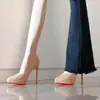 Saltos Altos Plataforma Impermeáveis Pretos Nova Coleção Primavera e Outono 2025 Salto Fino Incrivelmente Bonitos e Sexy Bico Fino Sapatos com Solado Vermelho para Mulheres