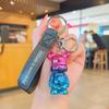 Llavero Colgante Oso Violento de Dibujos Animados Venta al por Mayor Galvanizado Pequeño Regalo Acrílico Hebilla para Llaves Colgante para Bolso de Pareja
