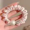 Scrunchie de cetim plissado estilo coreano para mulheres, novo modelo 2026, alta elasticidade, prendedor de cabelo durável, faixa de cabelo, acessório de cabelo elástico