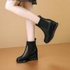 Outono/Inverno 2025 Novo Estilo Tricô Patchwork Botas Curtas Estilo Britânico Moda Versátil Bico Redondo Sola Grossa Aumento de Altura Botas da Moda