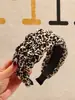 Nueva Diadema Retro Estampada de Leopardo para Primavera y Verano con un Toque de Lujo, Diadema Trenzada de Parte Alta, Diseño Ensanchado para Hacer que la Cabeza se Vea Más Pequeña