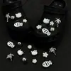 Charms KT Crocs Estrella Negra Polvo Dibujos Animados Resina Versátil Lindo DIY Accesorios Decorativos Hebillas Decorativas Desmontables