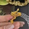 Broche Serpiente Espíritu Loto Color Francés Antiguo Estilo Chino para Mujer Lujo Ligero Retro Serpiente del Zodiaco Soporte de Pecho Lista Escrita Xiaohong