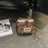 Bolsa de corrente feminina Shuai Mi Jia 2026 outono nova bolsa caixa de alto valor, bolsa quadrada pequena de luxo leve para ombro e transversal