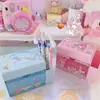 Caja de almacenamiento de plástico con diseño de dibujos animados para bolígrafos, caja de maquillaje Yugui dog melody, caja de almacenamiento abatible para cinta, papelería, lápiz labial
