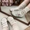 Zapatos tipo Birkenstock para mujer, forrados de felpa, cálidos, con cierre de velcro, suela gruesa, nueva colección invierno 2026, zapatos casuales versátiles, estilo estudiante, zapatos de algodón esponjoso