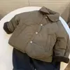 Chaqueta de algodón acolchada y forrada de forro polar para niños, nuevo estilo invierno 2025 para niños y niñas, abrigo de algodón engrosado y moderno estilo coreano
