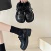 Sapatos de Couro com Solado Grosso Estilo Britânico para Mulheres 2025 Primavera e Outono Novos Versáteis Moda Cadarço Fosco e Brilhante Bico Redondo Mocas